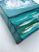 Load image into Gallery viewer, Puffy