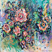 Load image into Gallery viewer, Centrally Bloomed