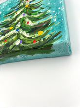 Load image into Gallery viewer, #3. Holiday Tree 8"x8"
