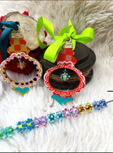 Load image into Gallery viewer, Vintage Bulb Ornaments- 2025 Exclusive
